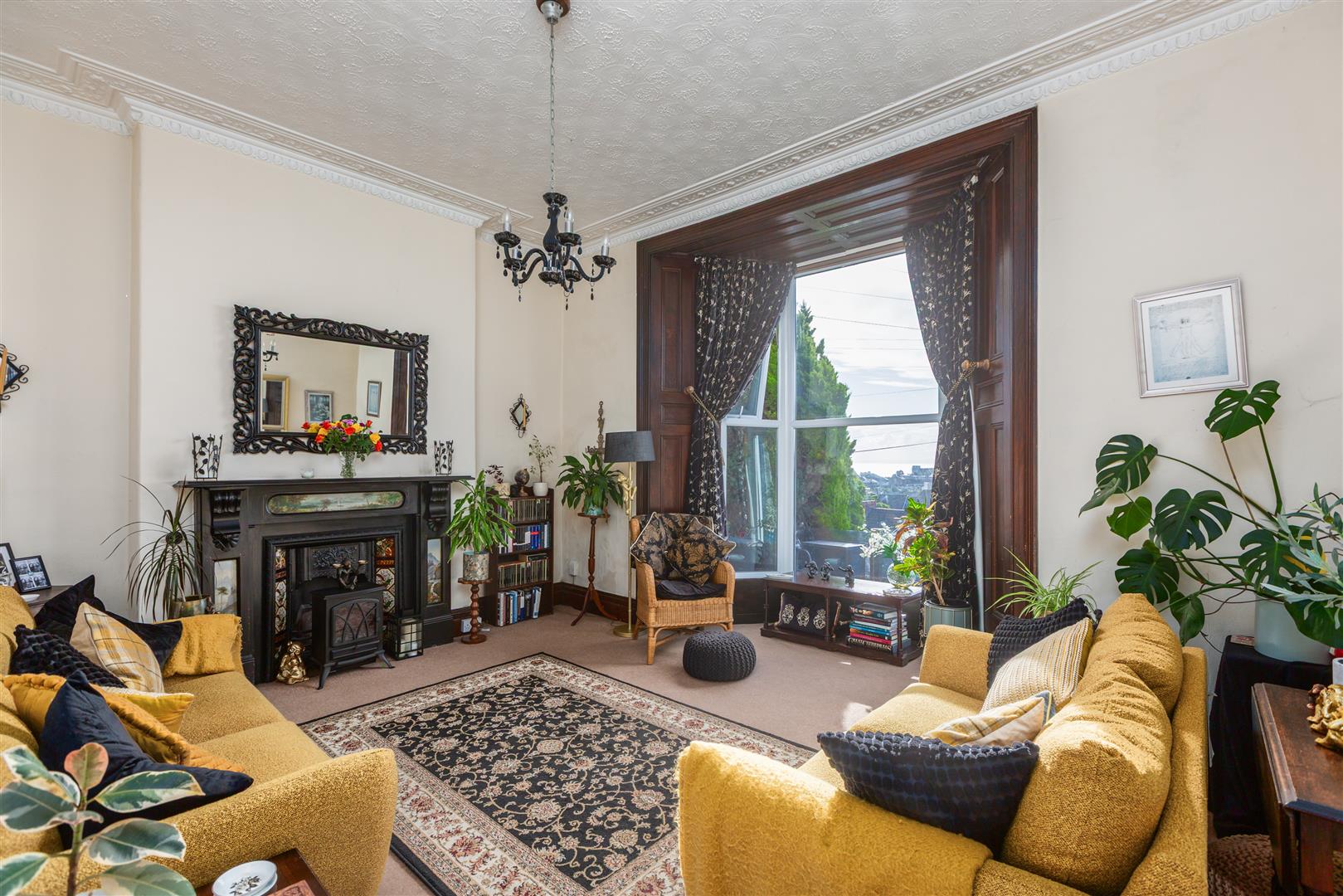 Oaklands Terrace, Mount Pleasant, Swansea, SA1 6JJ